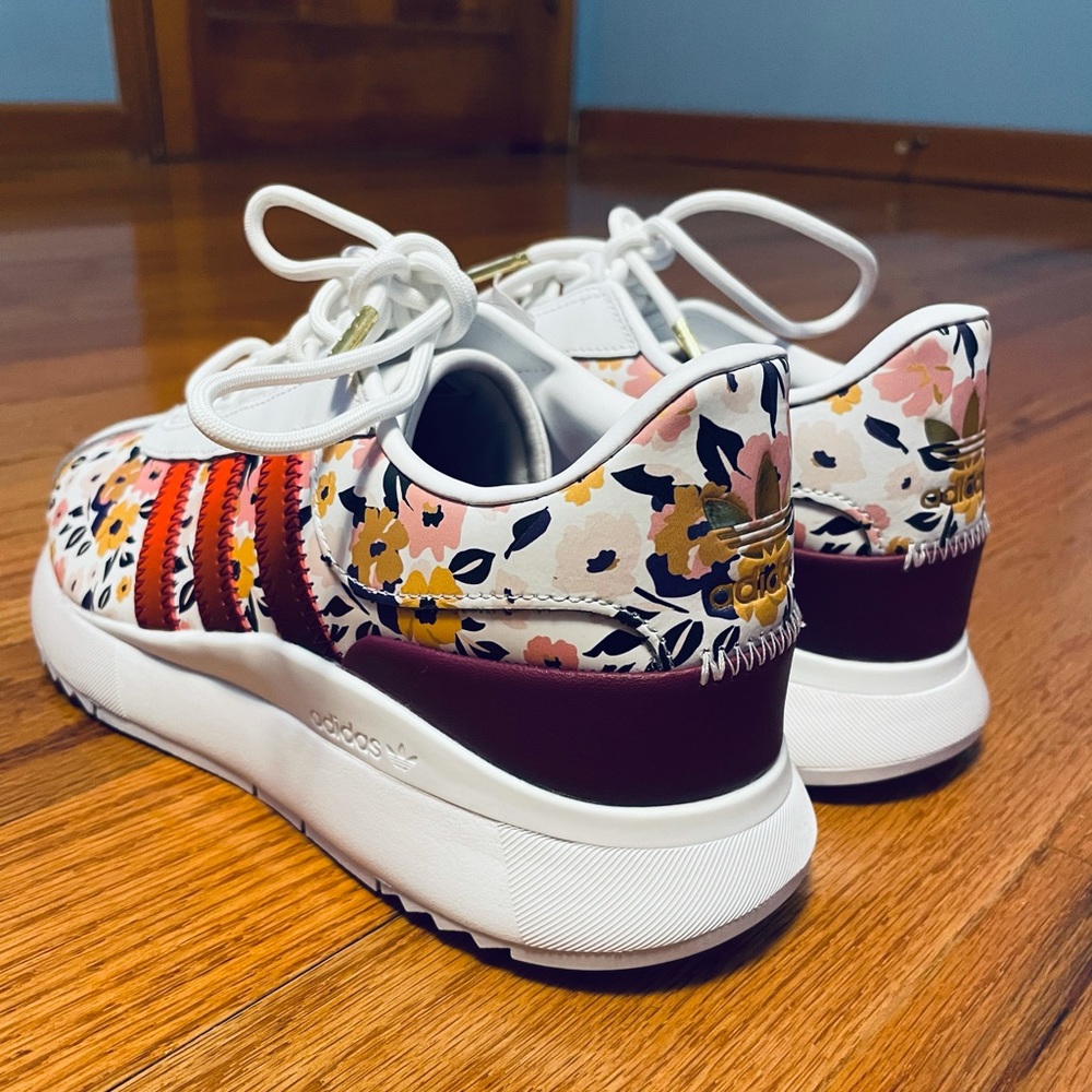 adidas Women's White Sneakers with Floral Print and Orange Stripes - Picture 9 of 12